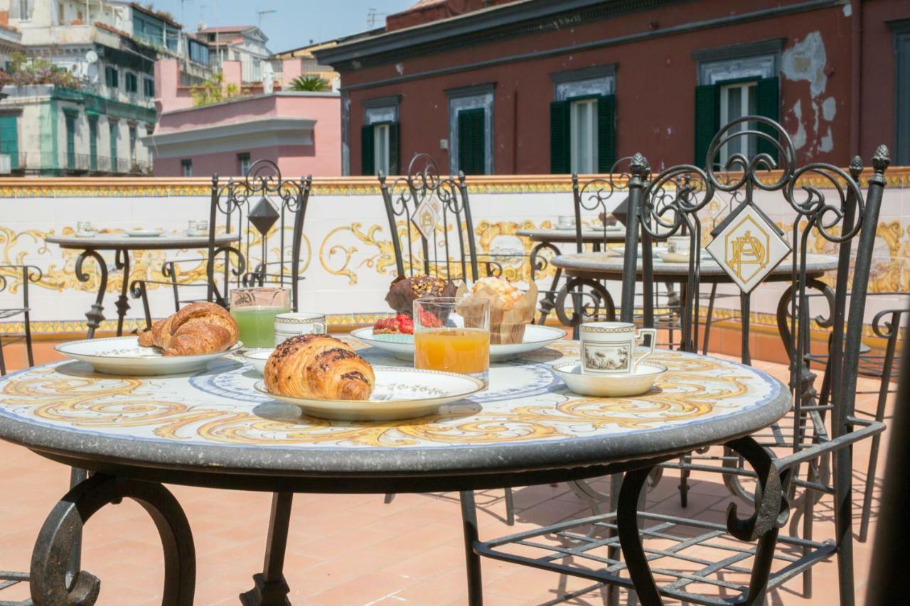 ナポリ Palazzo Doria D'Angri Bed & Breakfast エクステリア 写真