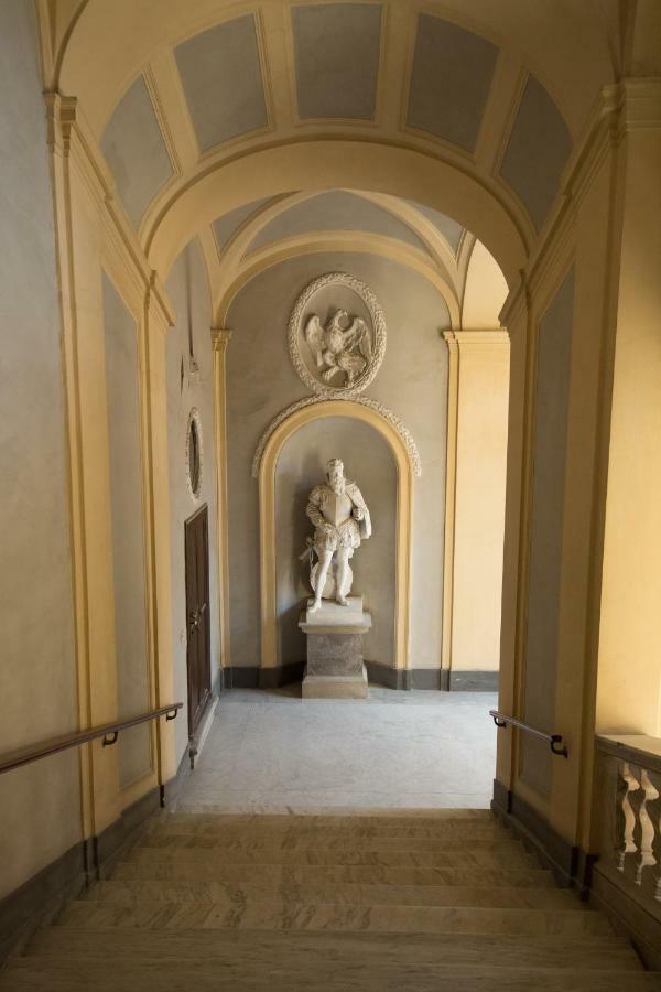 ナポリ Palazzo Doria D'Angri Bed & Breakfast エクステリア 写真