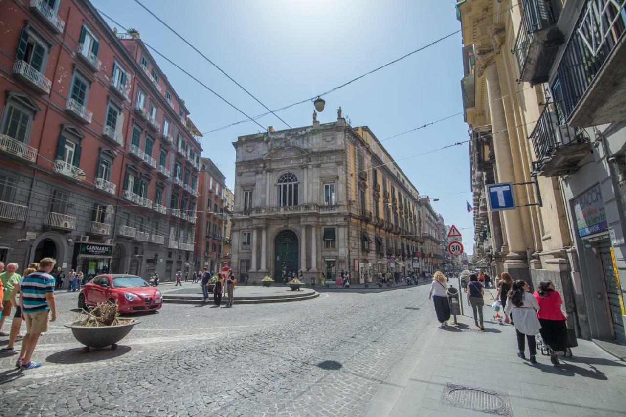 ナポリ Palazzo Doria D'Angri Bed & Breakfast エクステリア 写真